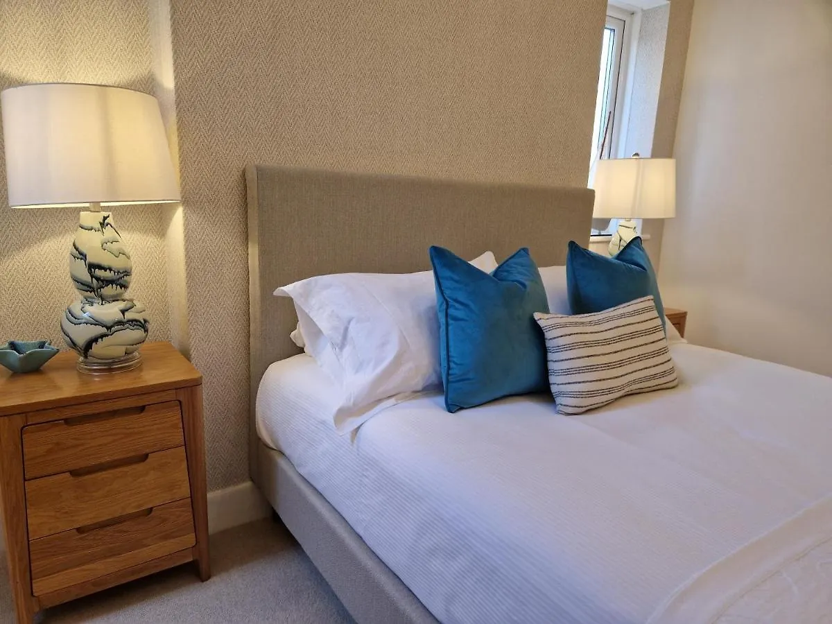 Seaside Apartment, Parking, Private Garden, Walking Distance To Southbourne Beach Bournemouth Apartment